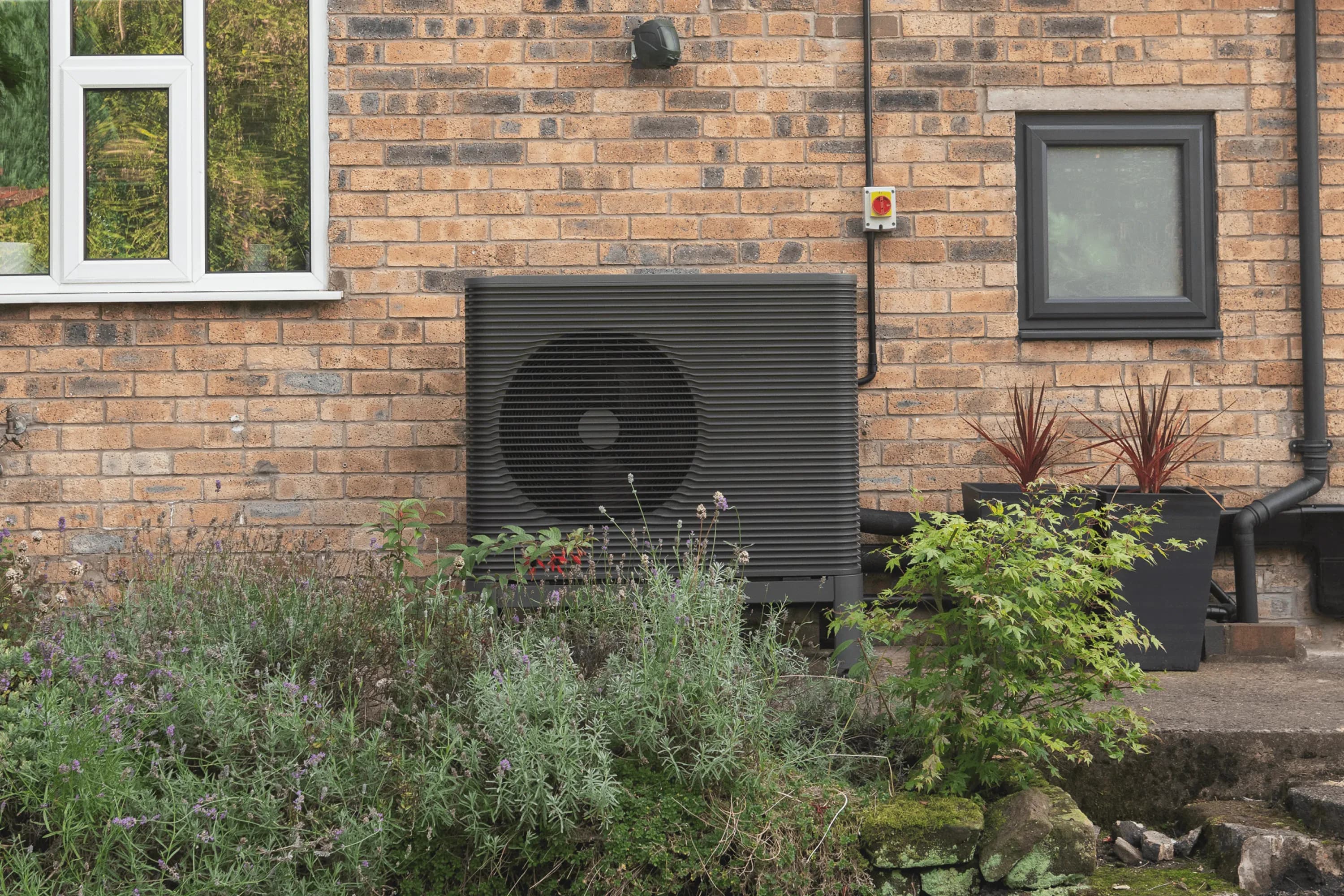 Energy price cap increase: Are heat pumps now cheaper than gas boilers?